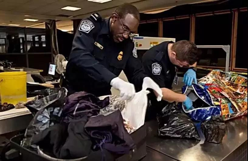 1542596076315552.jpg 11.jpg